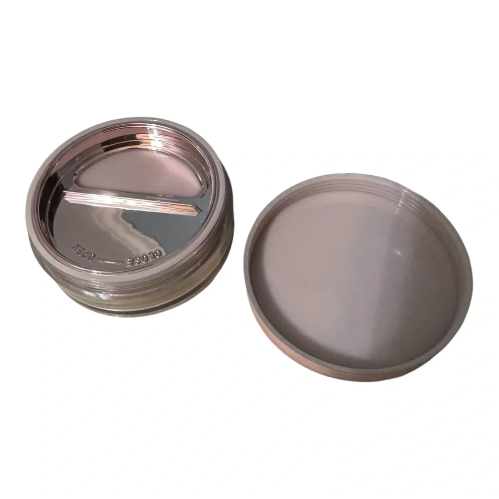 JEFFREE STAR NEW Cosmetics Magic Star Luminous Setting Powder in Caramel